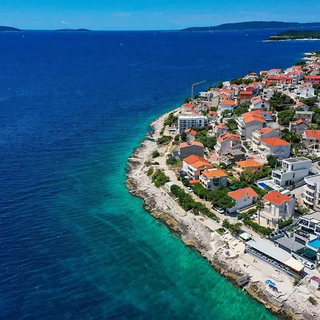 Holiday home Beautiful In Okrug Gornji Trogir