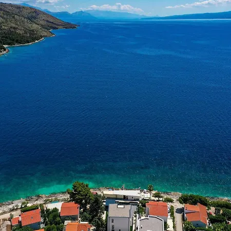 Holiday home Beautiful In Okrug Gornji